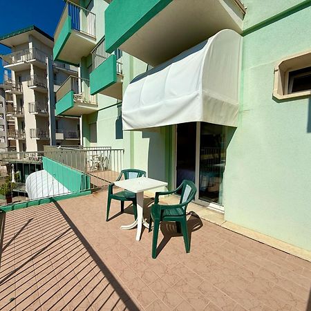 Hotel Palme Park & Beach Included Τζεσόλο Λίντο Εξωτερικό φωτογραφία