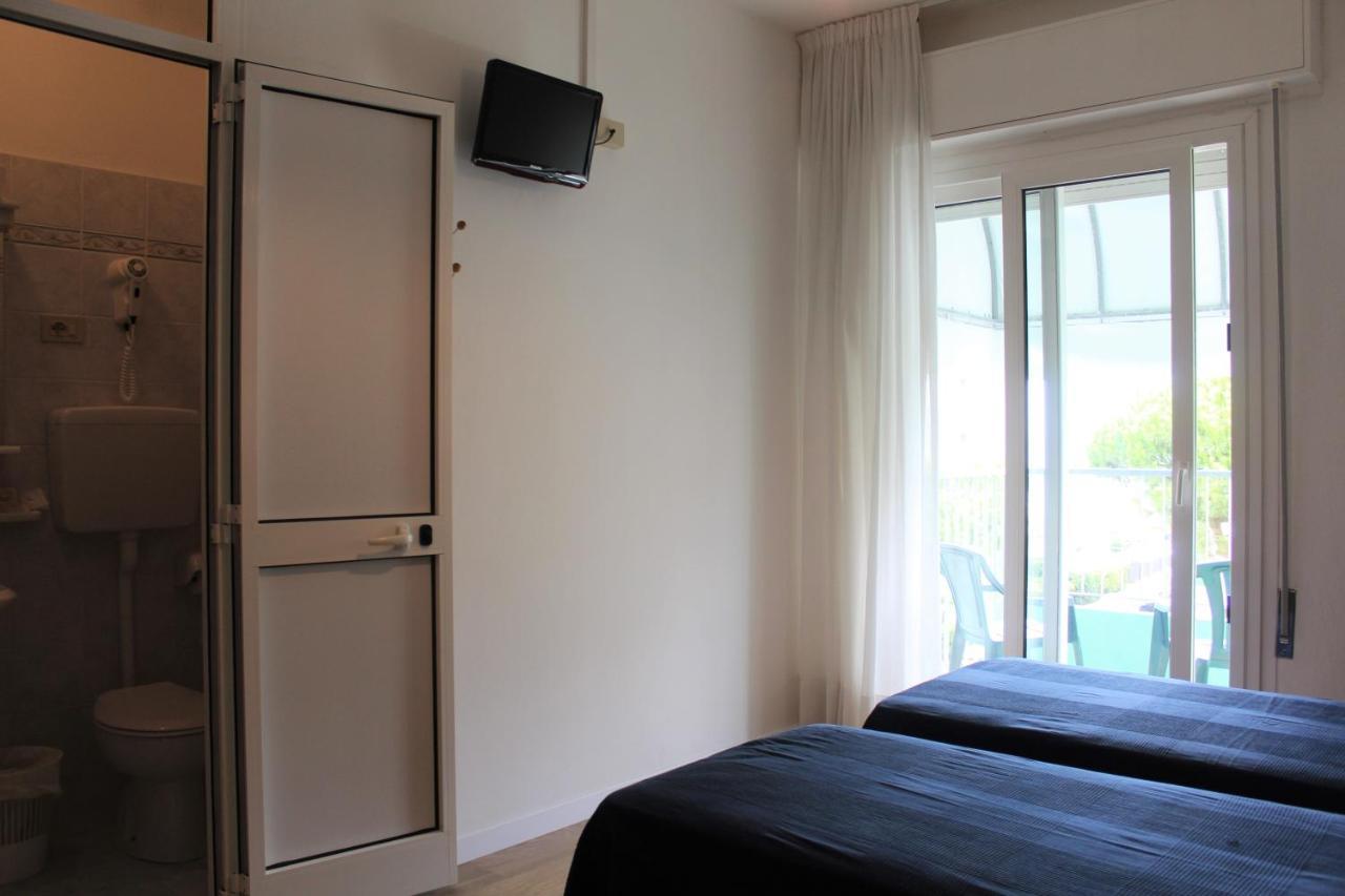 Hotel Palme Park & Beach Included Τζεσόλο Λίντο Εξωτερικό φωτογραφία