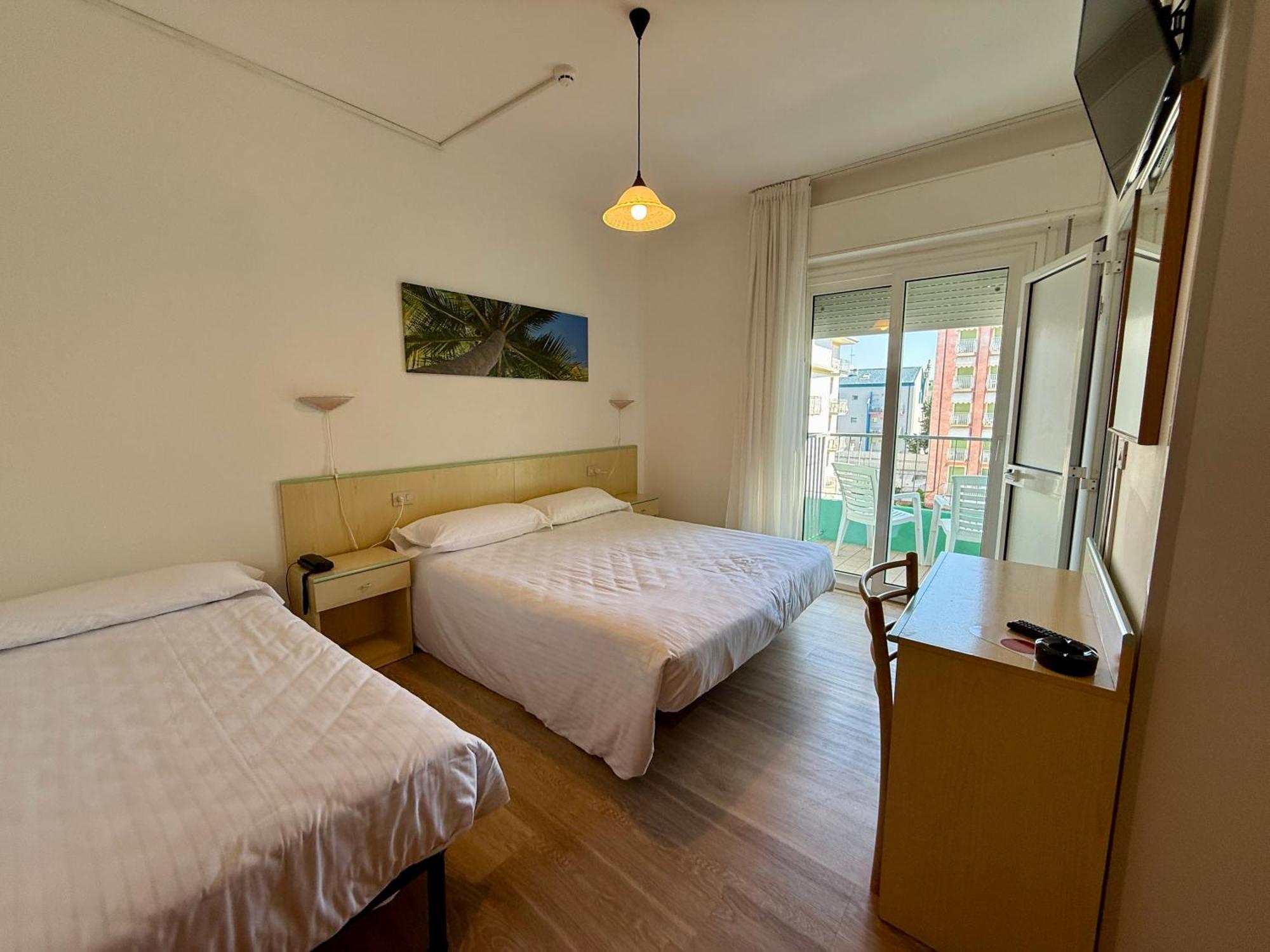 Hotel Palme Park & Beach Included Τζεσόλο Λίντο Εξωτερικό φωτογραφία